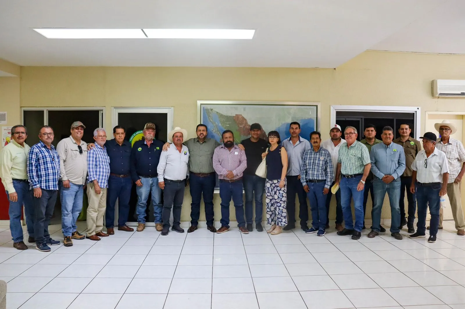 Reconocen y respaldan productores de la región del Evora trabajo del Gobernador a favor del campo sinaloense
